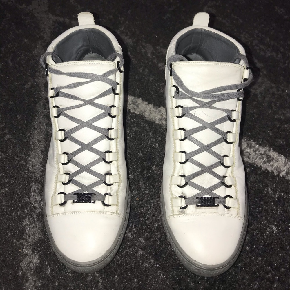 Balenciaga Men Sneakers Size 42